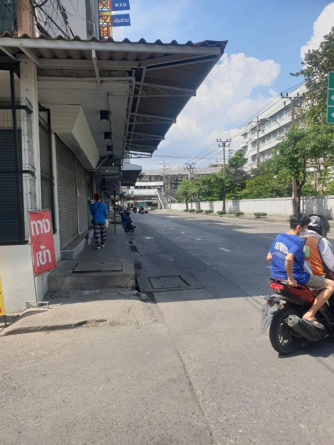 Ben House Lejlighed Bangkok Eksteriør billede