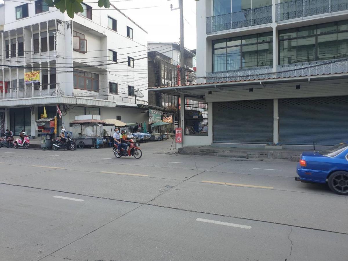 Ben House Lejlighed Bangkok Eksteriør billede